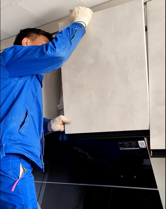 客戶說當(dāng)初追媳婦就是靠著一手好廚藝才娶到家的，所以廚房是兩個人溫存的地方